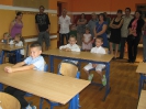 Rozpoczęcie roku szkolnego w klasach pierwszych w dniu 1 IX 2015